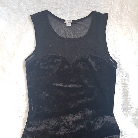 Garage embroidered mesh velvet crop top - Picture 8 of 10